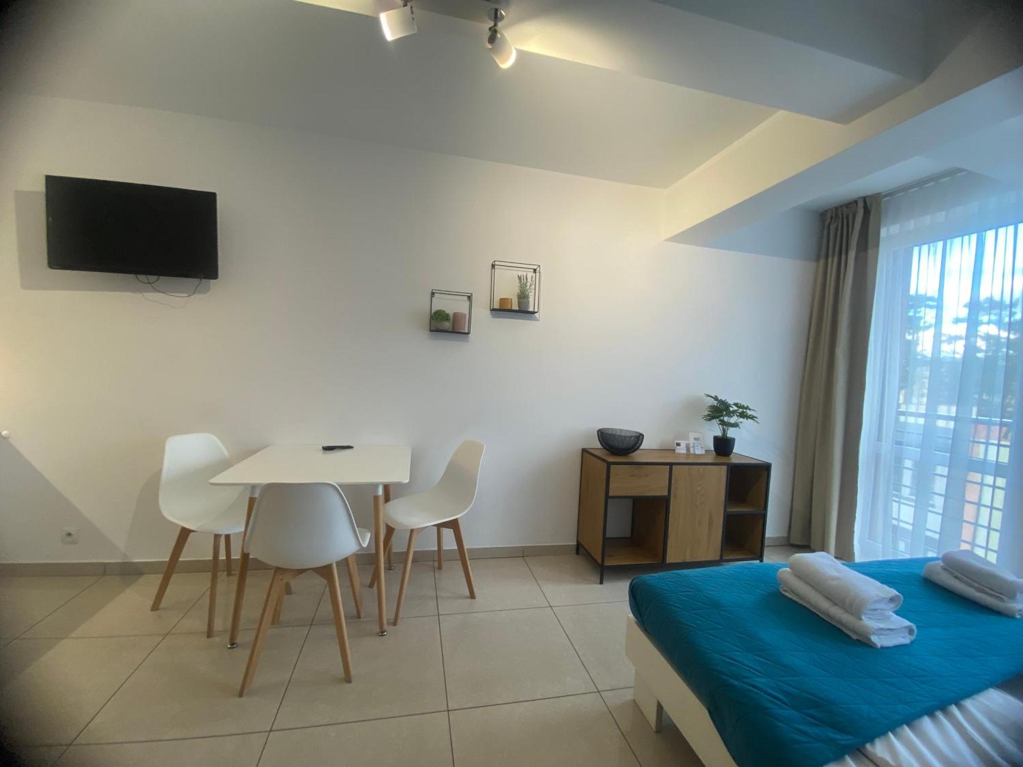 Apartment 103 Planeta, 100 M Od Plazy *